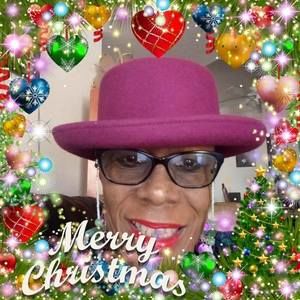 Meet your Posher, Beverly